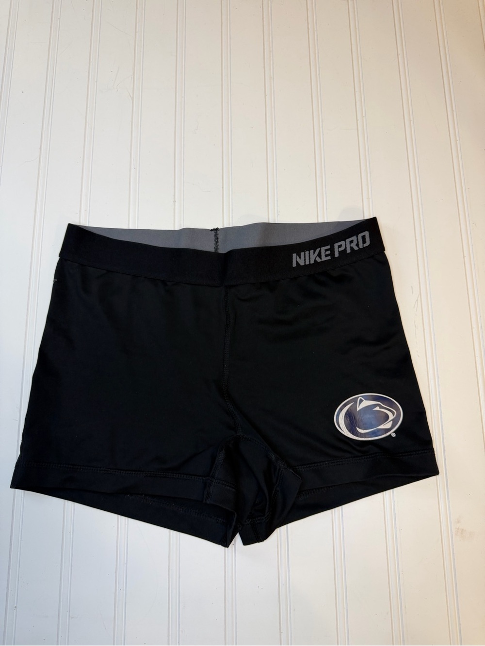 Black Nike Pro Compression Shorts - Penn State logo - Dri Fit - waist 26 stretch